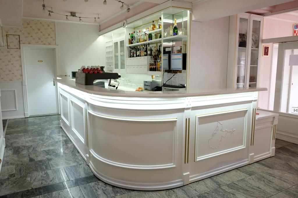 Bed & Breakfast Vila Stanisic Pozega Zewnętrze zdjęcie