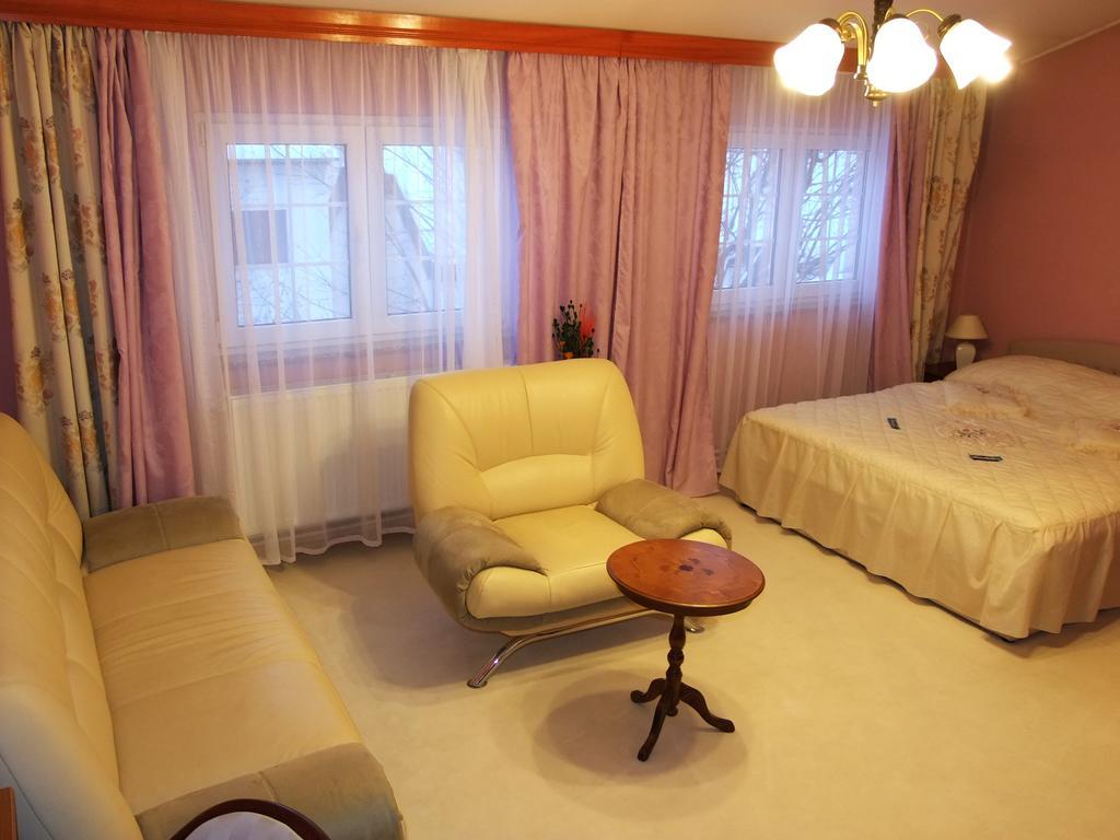 Bed & Breakfast Vila Stanisic Pozega Pokój zdjęcie