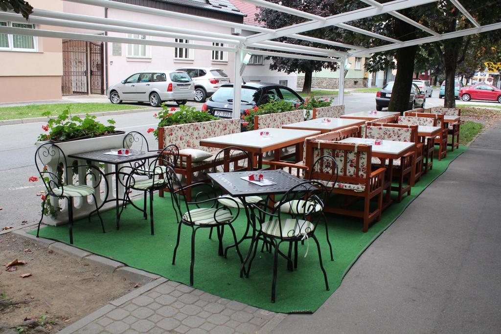 Bed & Breakfast Vila Stanisic Pozega Zewnętrze zdjęcie